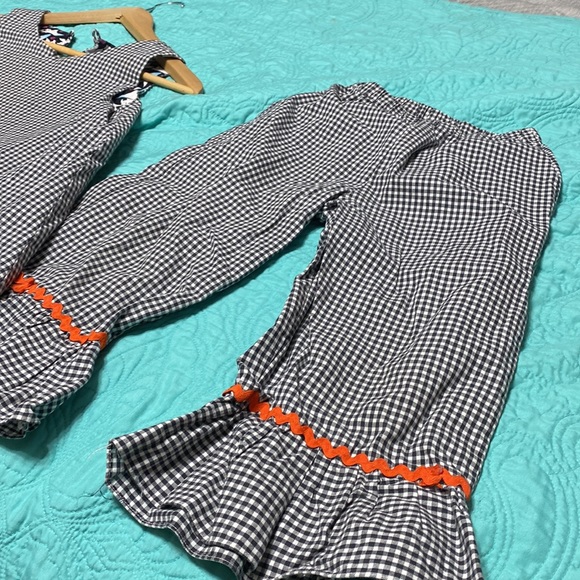 Cute Halloween matching Set - Picture 2 of 3